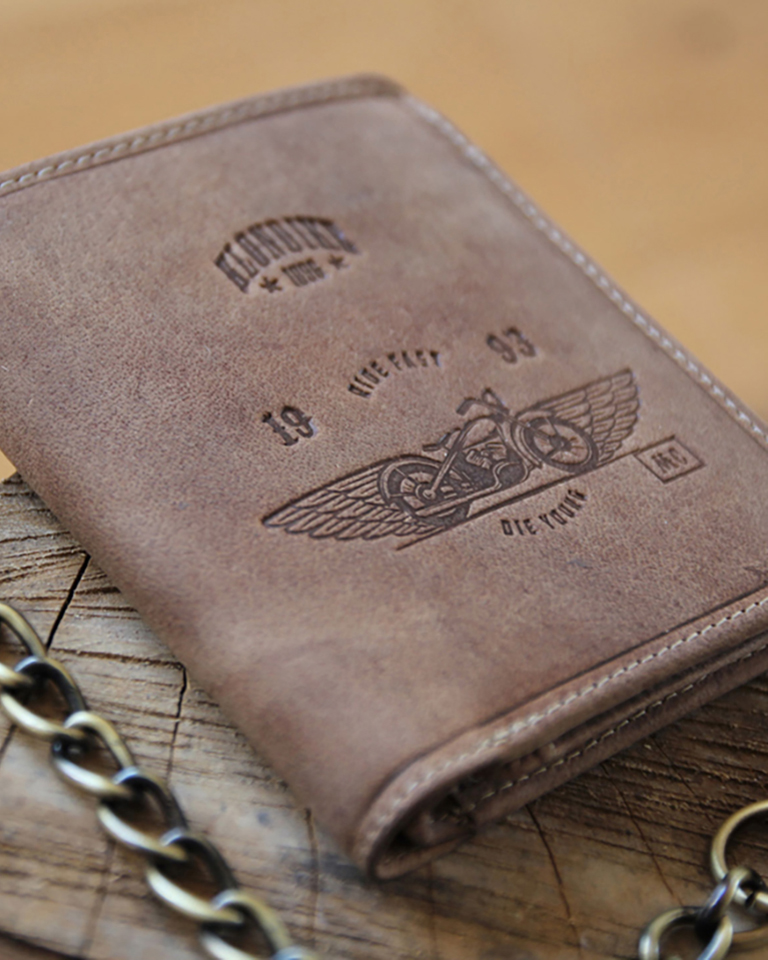 Бумажник с металлической цепочкой «Wayne Bike» KLONDIKE 1896 KD1022-02